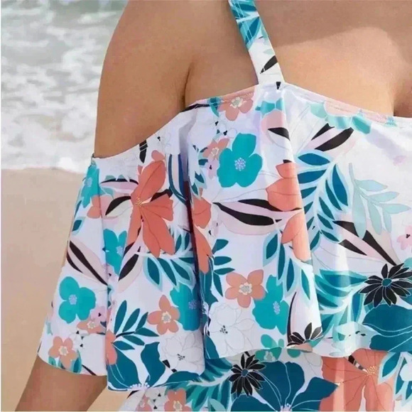 NWT!Tropical adjustable strap cold shoulder ruffle swim dress size 12 or Large - Picture 5 of 7